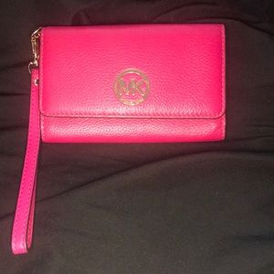 Michael Kors Wristlet/ Wallet/ Clutch